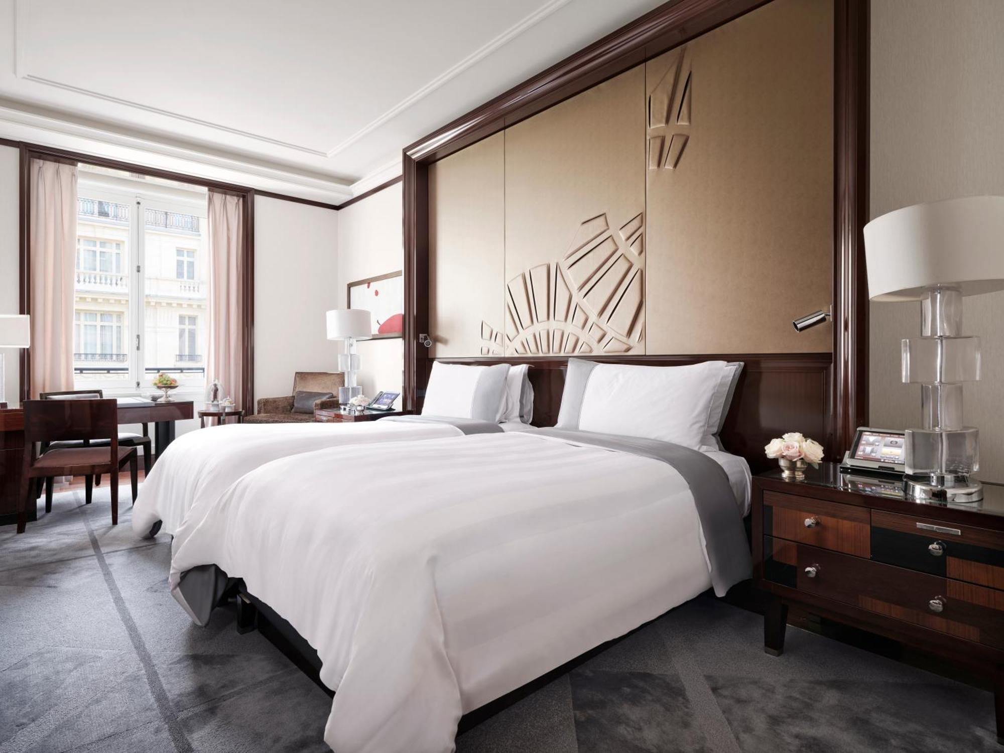 The Peninsula 5* Parijs